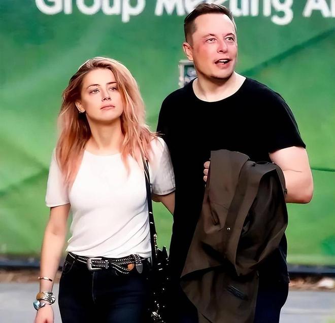 美的无可挑剔生理性喜欢！上头不是没原因九游会网址是多少她是马斯克的白月光：(图3)